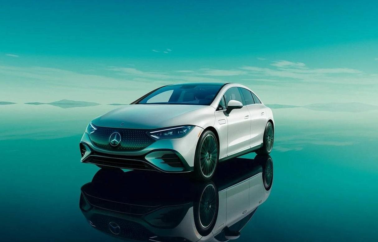 MERCEDES-BENZ EQS-CLASS SEDAN 2022 W1KCG2DB0NA014780 image MERCEDES-BENZ EQS-CLASS SEDAN 2022 W1KCG2DB0NA014780 image